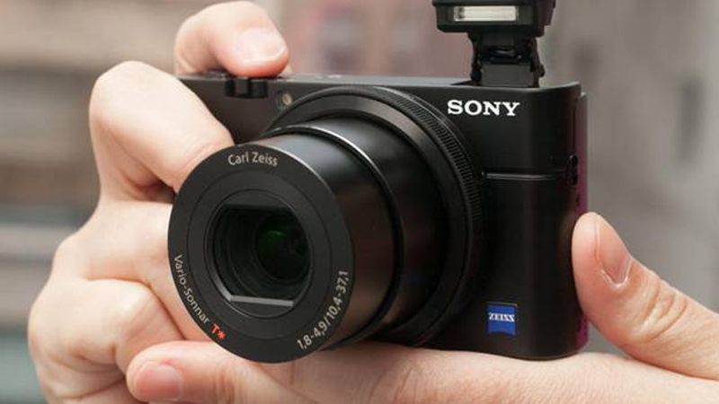 Máy ảnh nhỏ gọn Sony