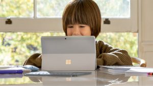 Surface Go 3 được cho là có thiết kế tương tự Surface Go 2
