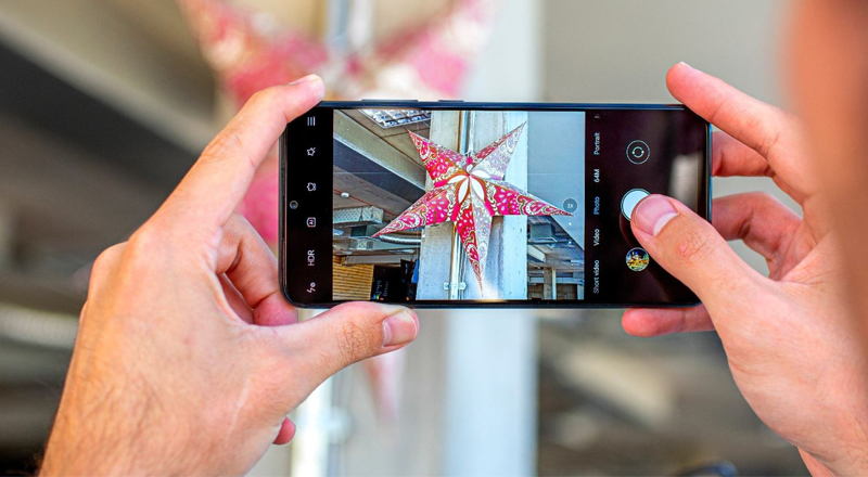 Hỗ trợ camera lên đến 64 MP