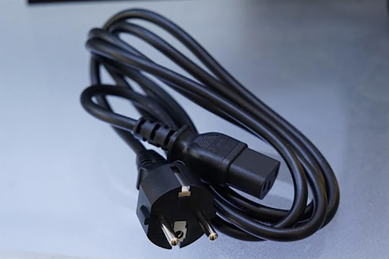 cach-khac-phuc-loi-offline-may-in-don-gian-hieu-qua-thanh-1-1-800x533-1-1 Kiểm tra lại cáp USB kết nối máy in với máy tính