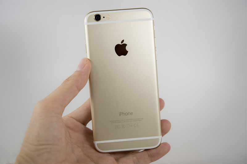 cach-sac-pin-cho-iphone-6-6s-6-plus-6s-plus202-800x534-1 Hình minh họa iPhone 6