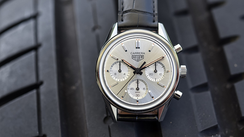 Hãy chú tâm đến việc sử dụng tính năng bấm giờ để bảo quản đồng hồ Chronograph