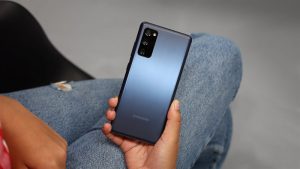 Mừng hết giãn cách: Samsung Galaxy S20 FE giảm giá lớn khó bỏ qua