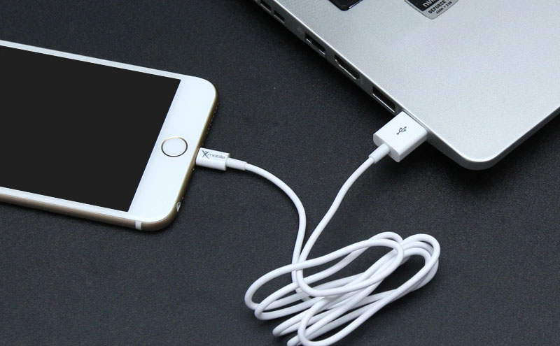 iphone-6-6s-sac-bao-lau-thi-day-6-800x495-1 Không nên sạc pin thông qua USB kết nối với máy tính