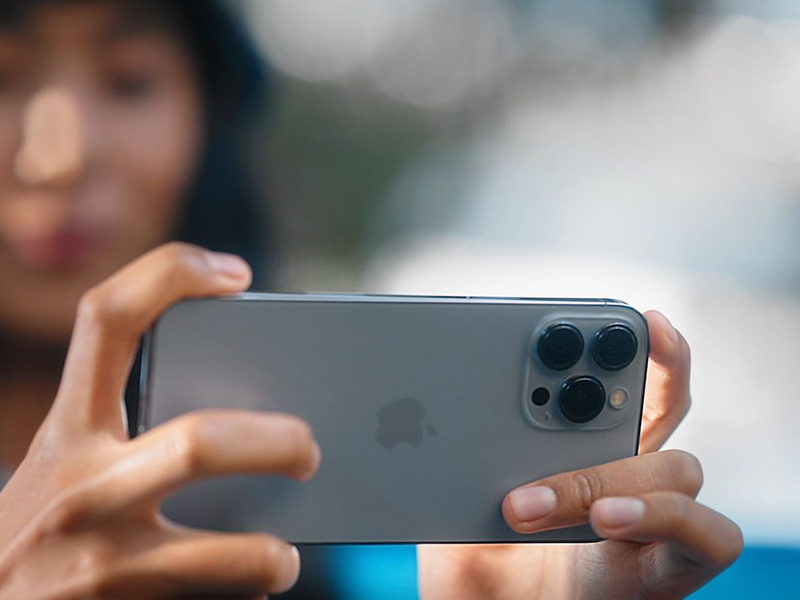may-anh-iphone-5-cua-toi-chup-anh-gan-khong-ro-net204-800x600-1 Người dùng chụp ảnh bằng iPhone