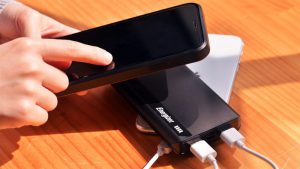 Pin dự phòng giá hời nhờ flashsale, có mẫu thương hiệu Mỹ giảm sốc